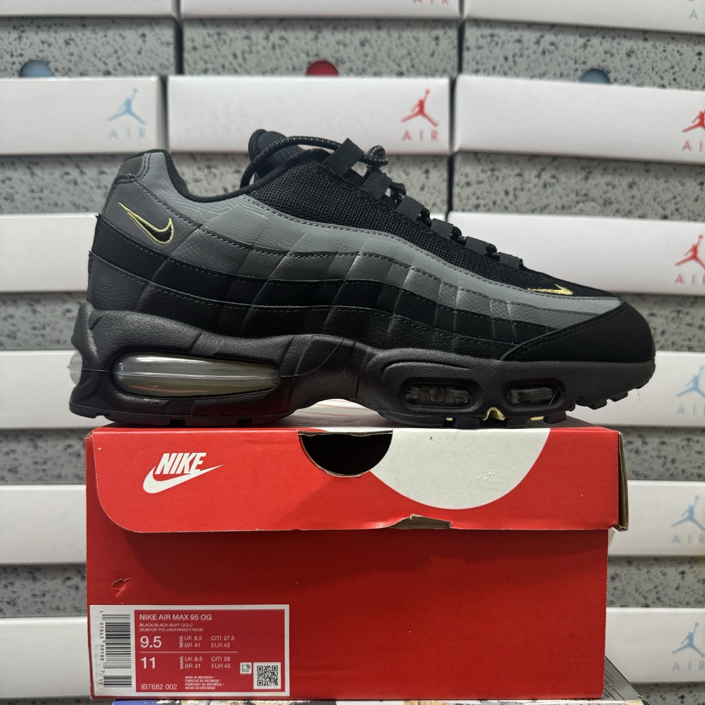 Nike Air Max 95 OG Big Bubble Batman - Image 11