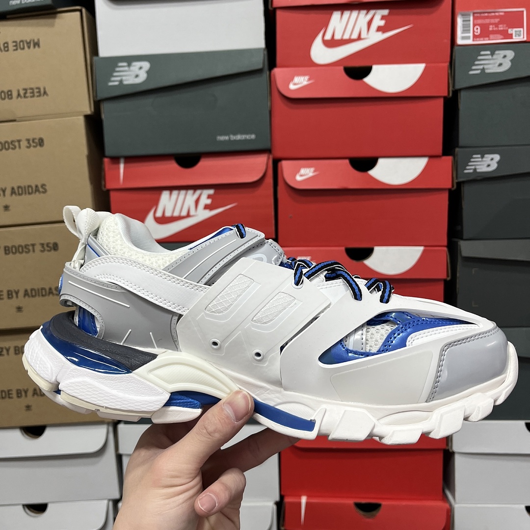 Balenciaga BLCG Track -50 - Image 10