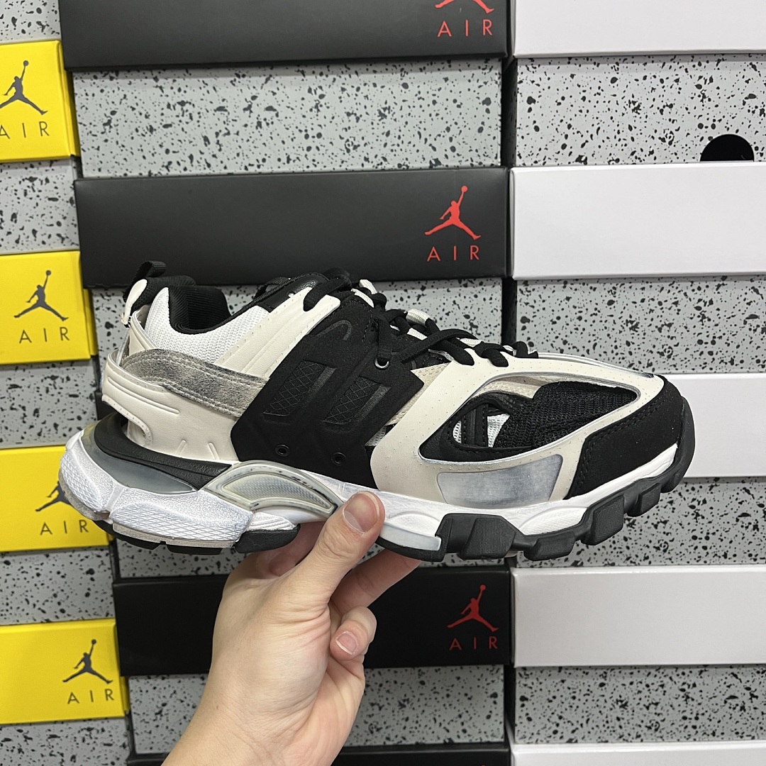 Balenciaga Track - Image 8