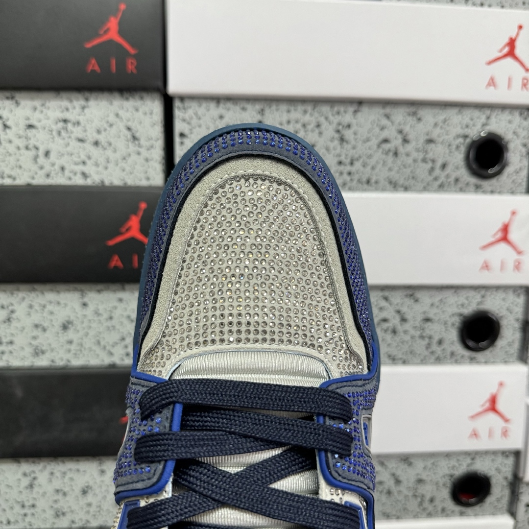 Louis Vuitton Trainer Rhinestone - Image 4