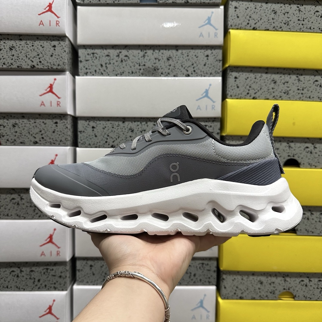On Running Running Cloudtilt 2 LOEWE Grey M929282X17-1120 - Image 6