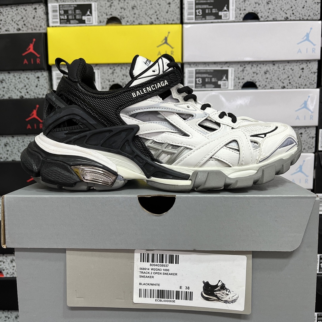 Balenciaga Track 2.0 - Image 72