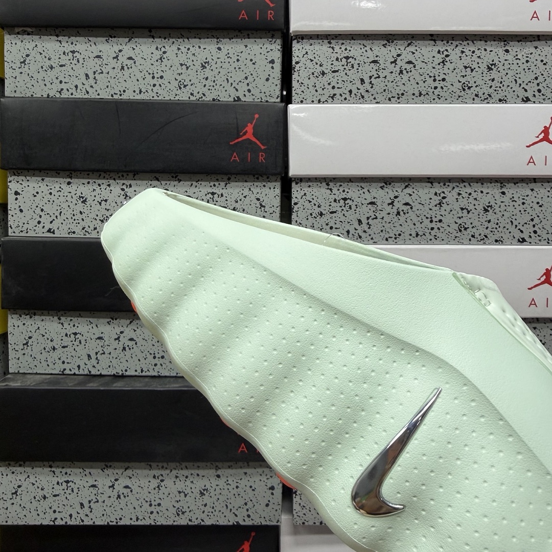 Nike Mind 001 Slide Barely (Green) - Image 5