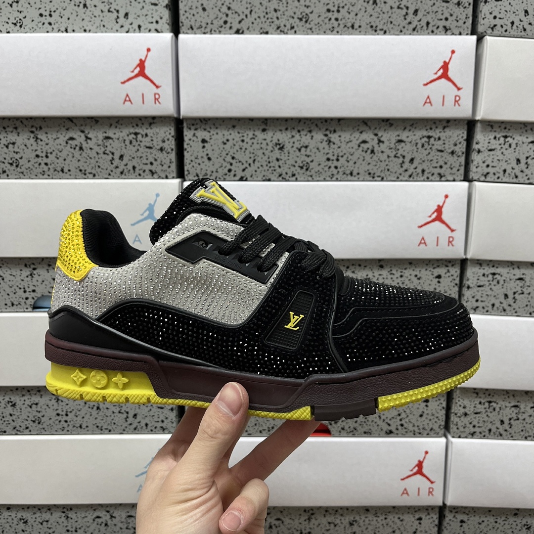 Louis Vuitton Trainer Rhinestone - Image 6
