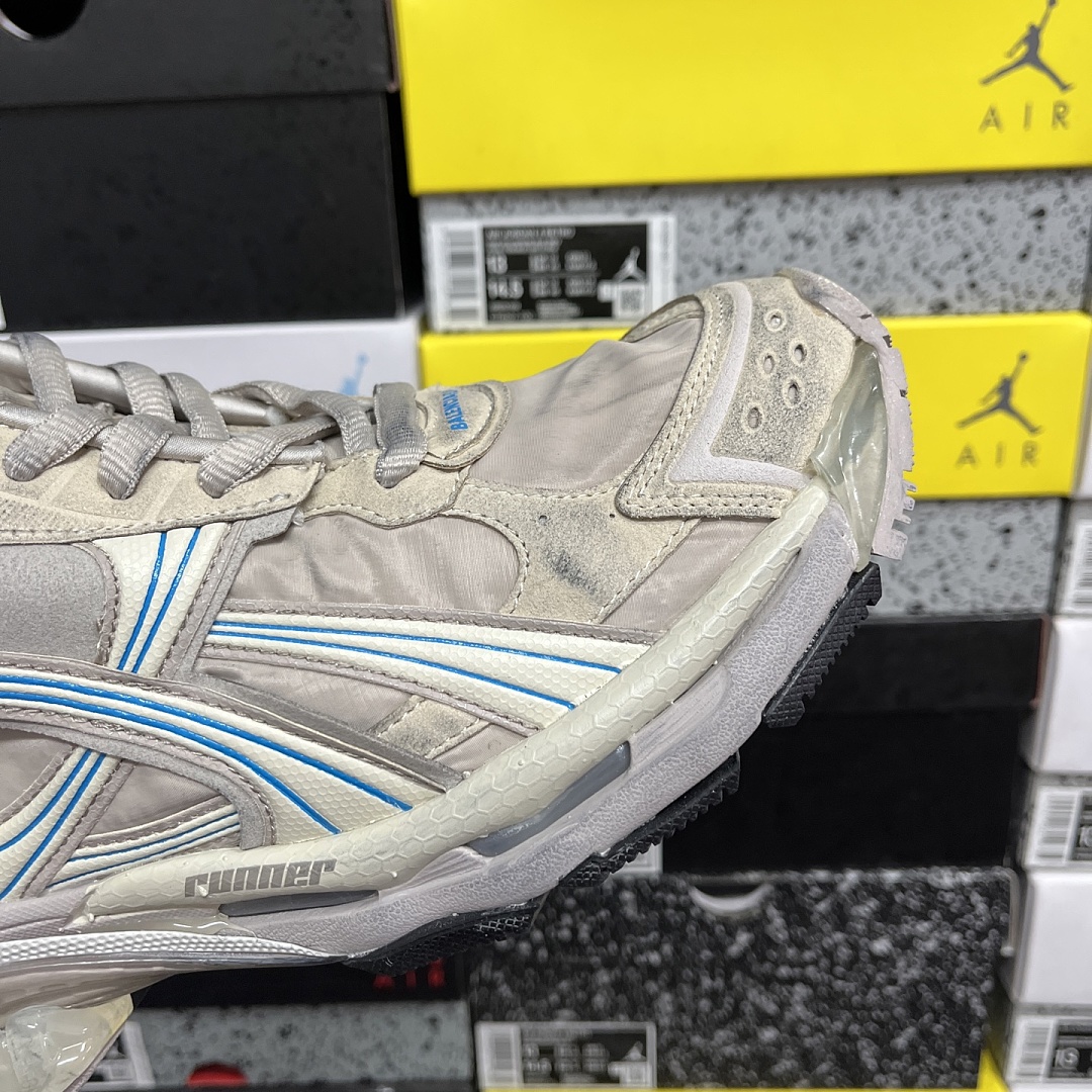 Balenciaga BLCG Runner 7.5 - Image 2