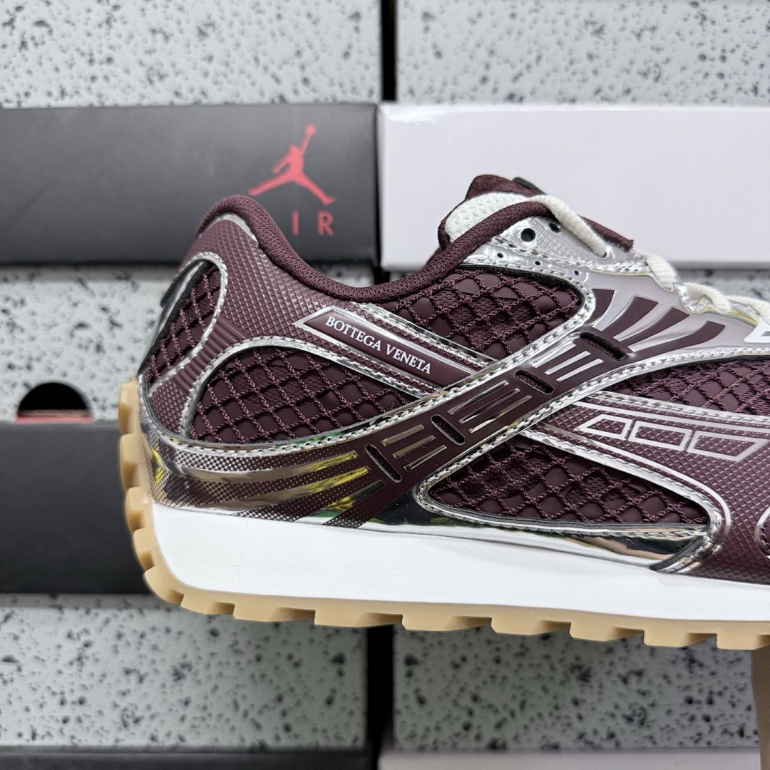Bottega Veneta Orbit Surf Vapor BV - Image 8