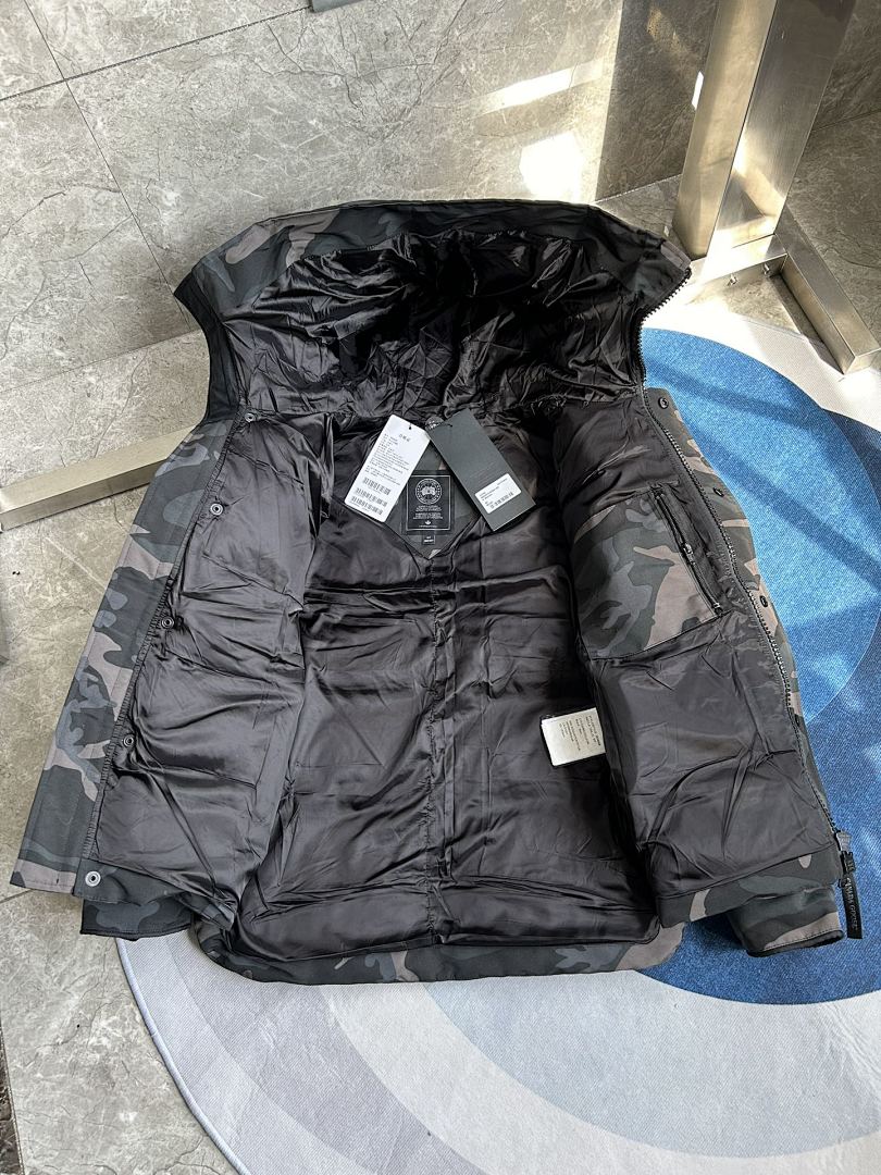 Canada Goose Macmillan Parka Jacket - Image 60