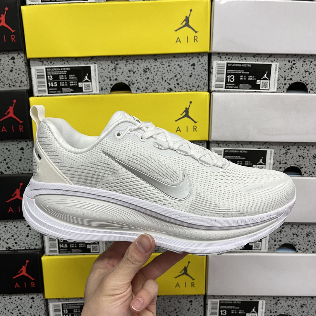 Nike Zoom Vomero - Image 5