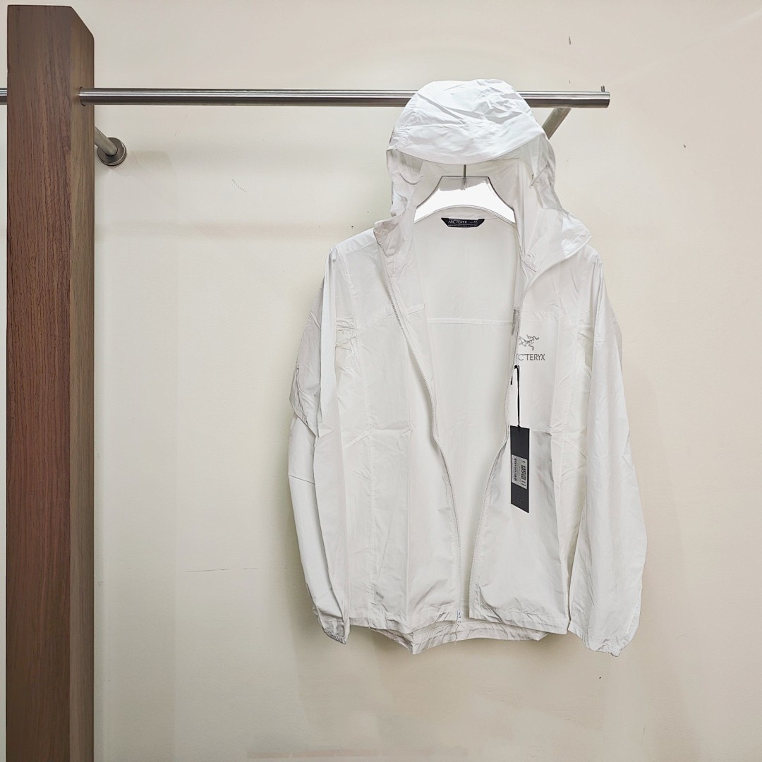 Arc'teryx Squamish Hoodie - Image 58