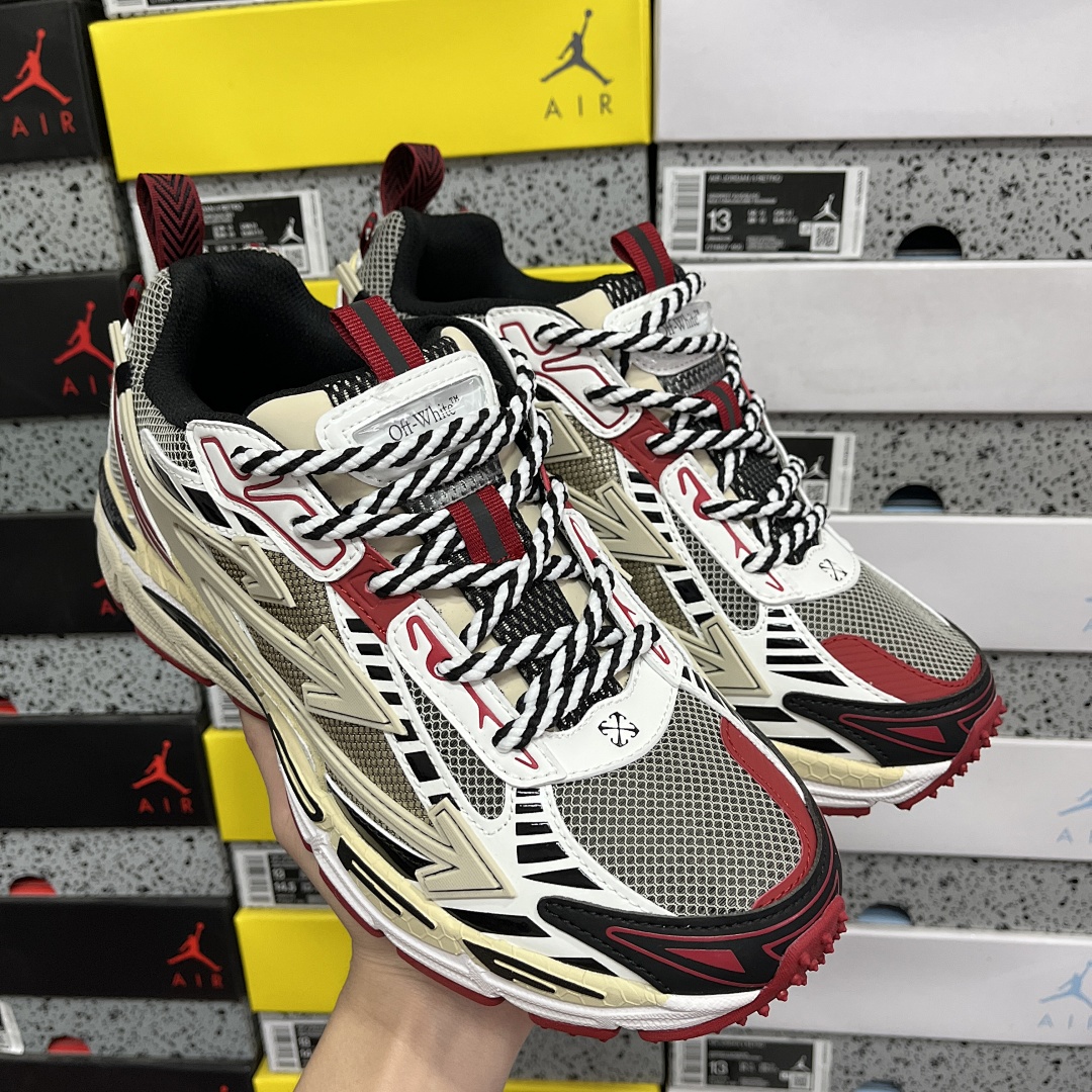 Off-White Be Right Back - Image 3