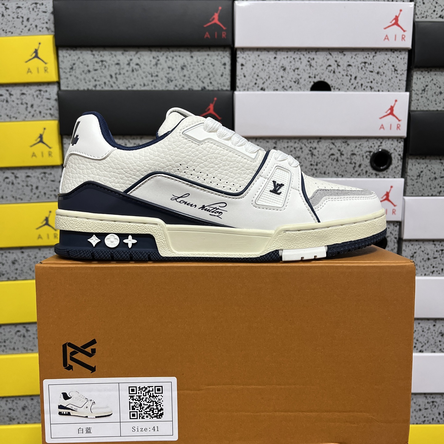 Louis Vuitton Trainer Maxi - Image 10