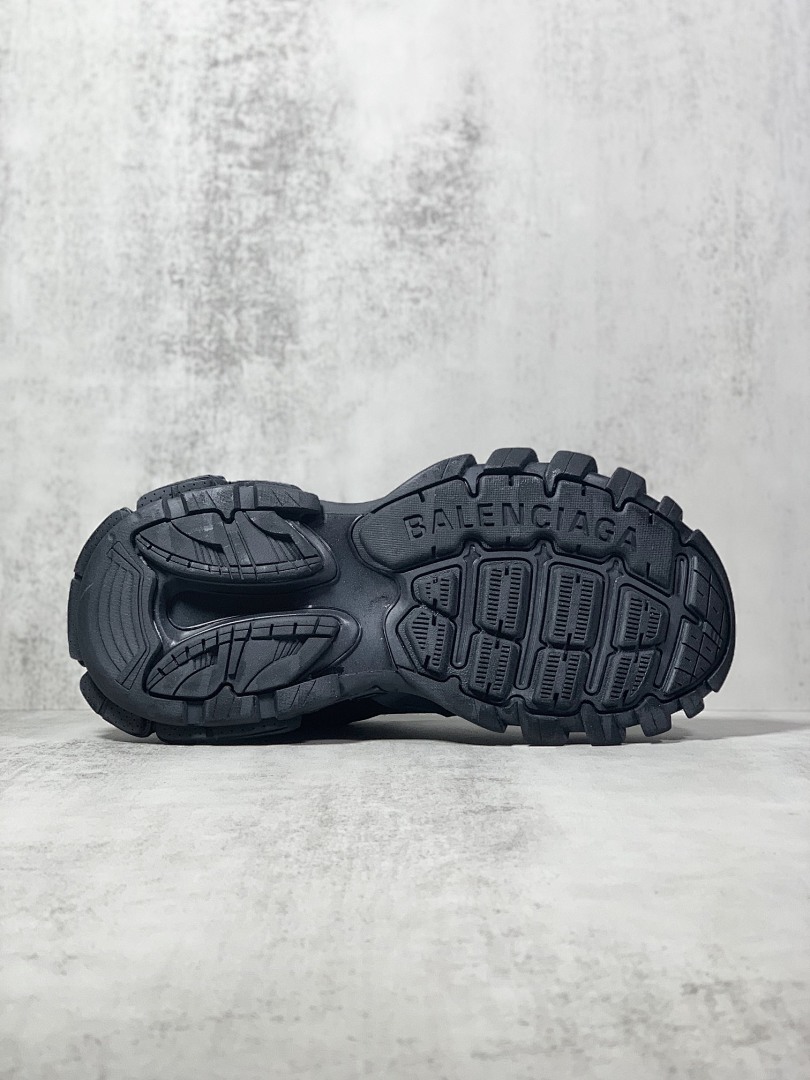 Balenciaga Track - Image 14