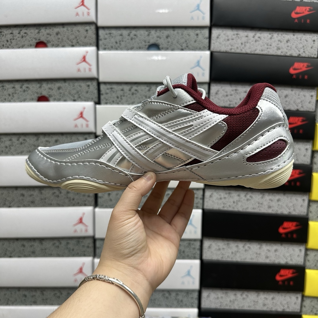 ASICS Hypersync Piedmont Grey Pure Silver 1203A879-020 - Image 2
