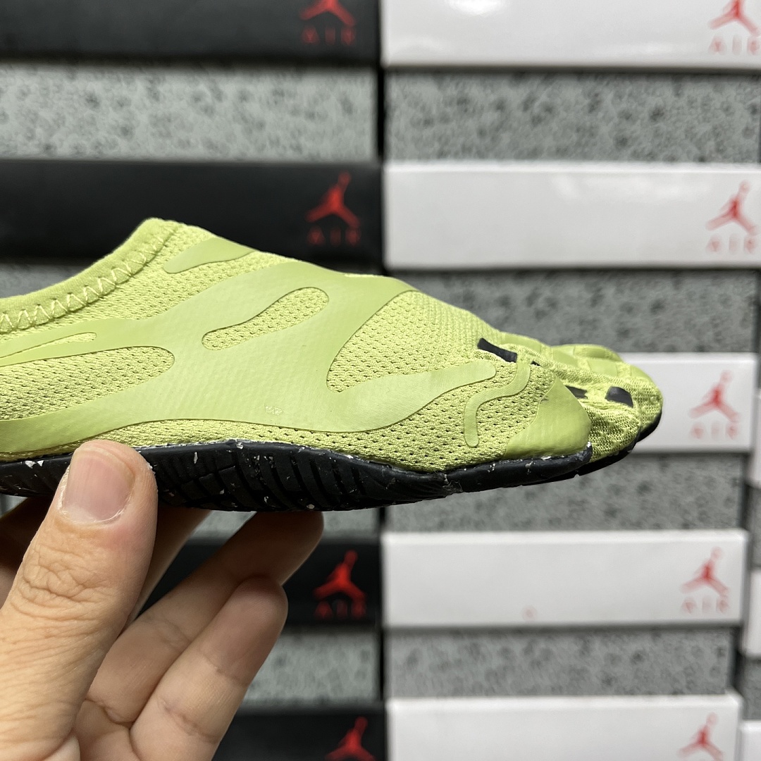 Suicoke Finger Chukka Boot - Image 4
