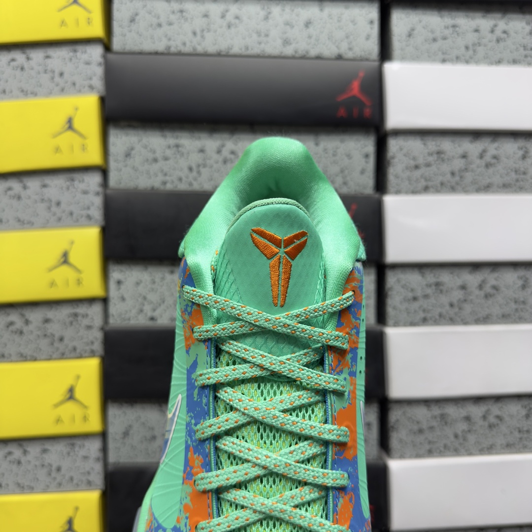 Nike Kobe 5 Protro Jalen Brunson NY Vs. PE K5 - Image 3