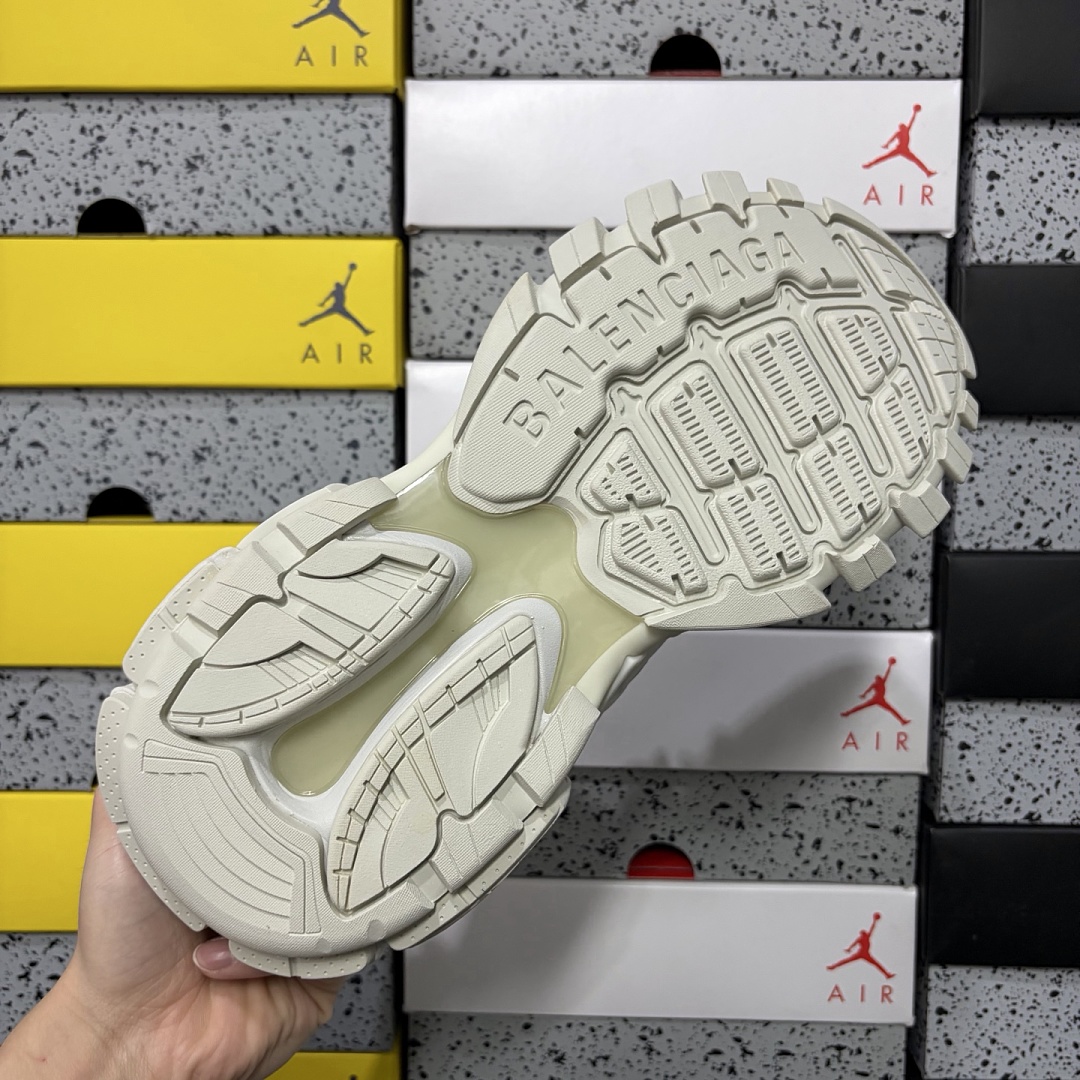 Balenciaga Track - Image 9