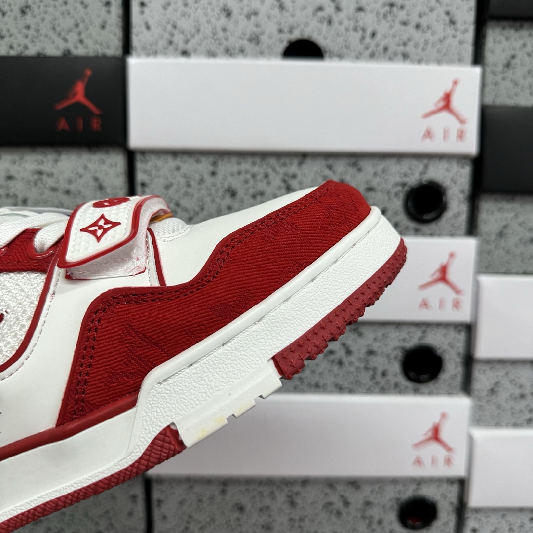Louis Vuitton Trainer (White Red) - Image 2
