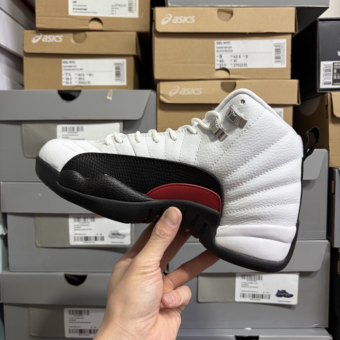 Nike Taxi Flip - Image 5