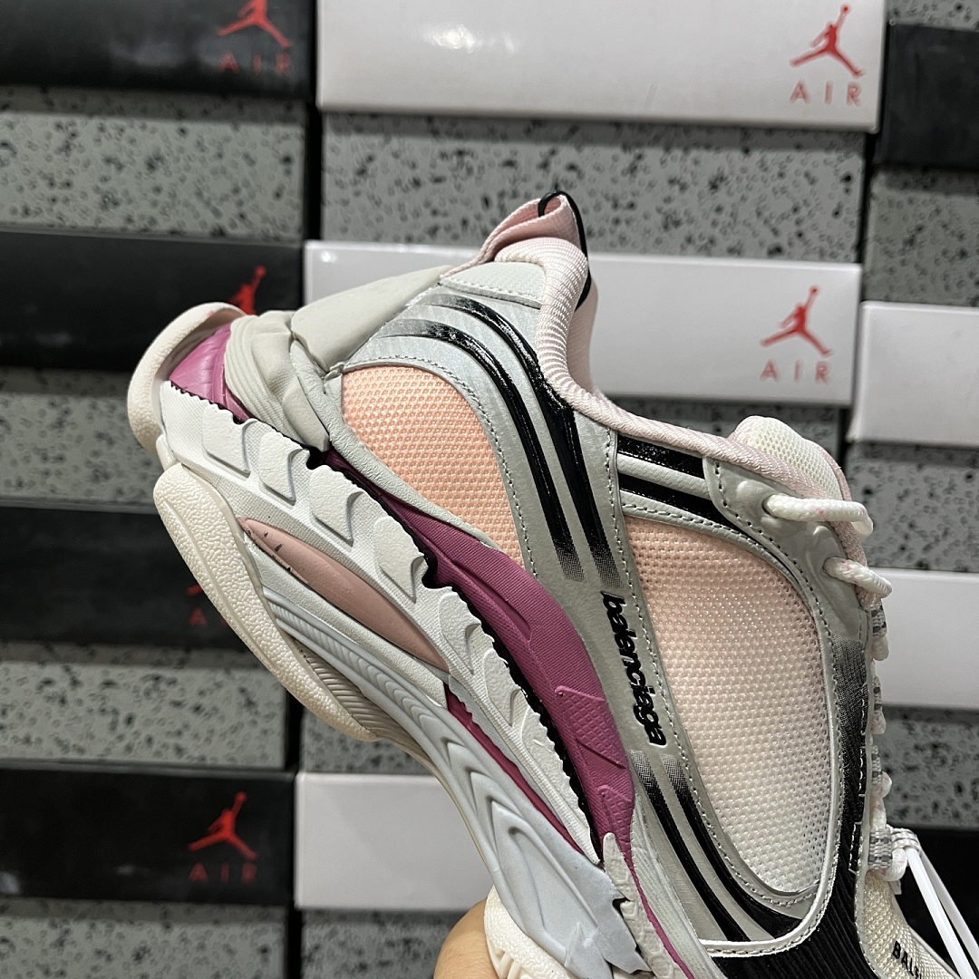 Balenciaga Triple S 2 - Image 8