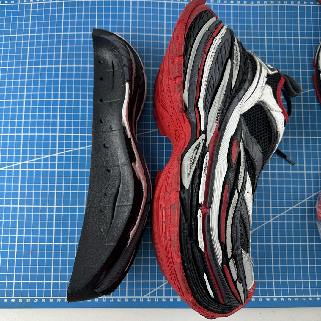 Balenciaga BLCG Platform/W Sneaker 17 Gen - Image 3