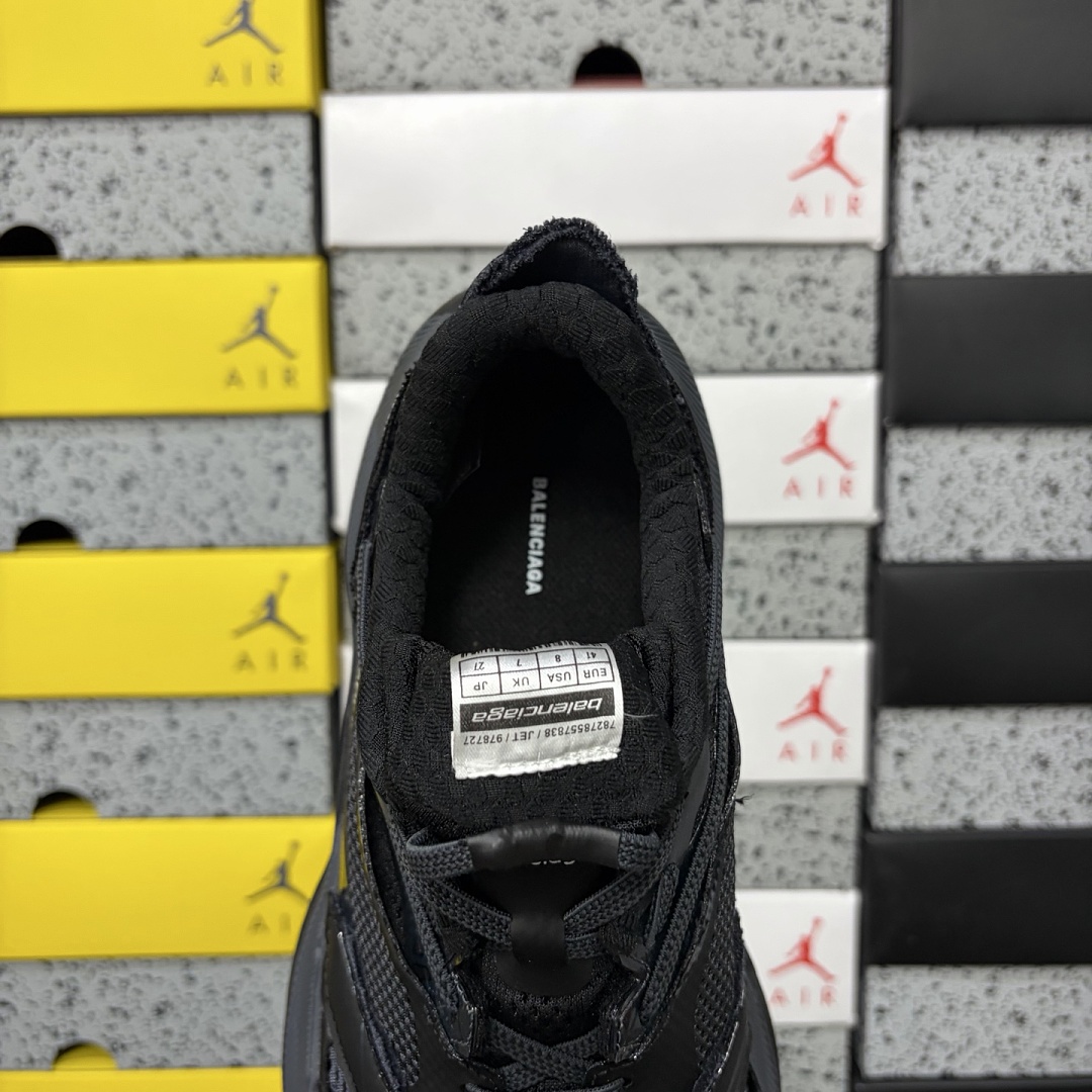 Balenciaga Jet 26 - Image 3