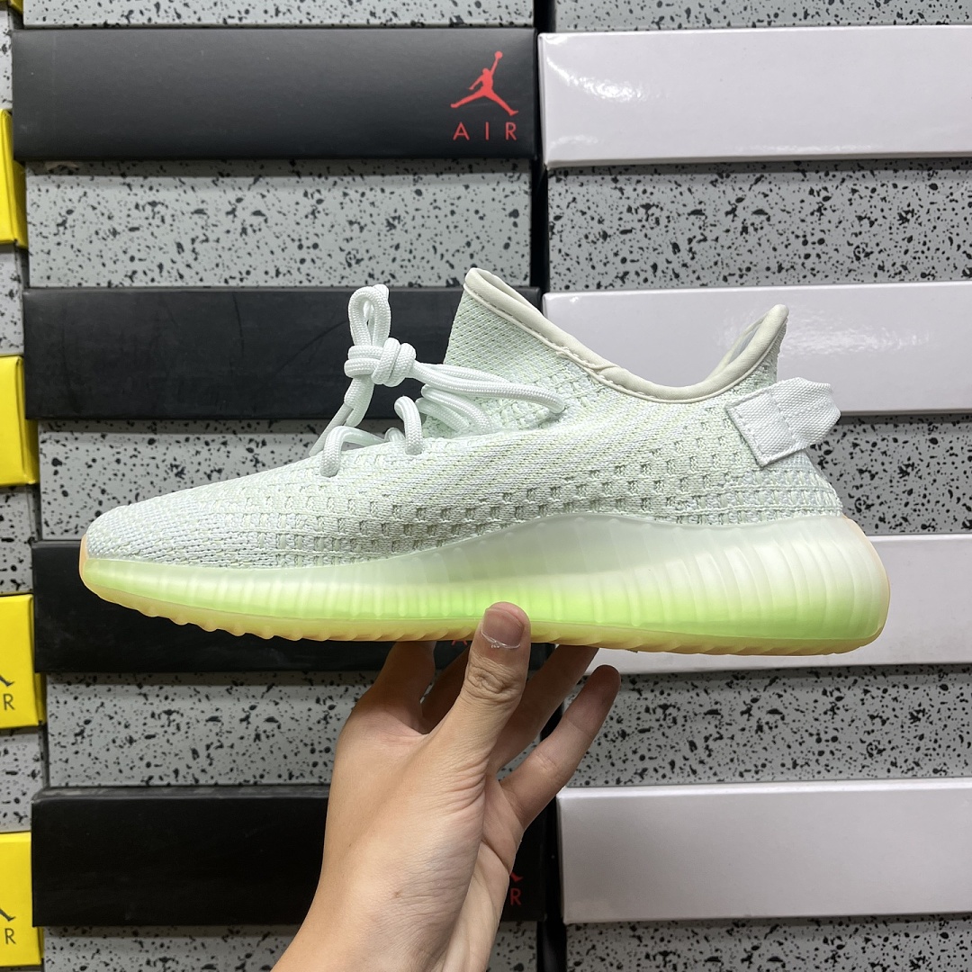 Adidas Yeezy Boost 350 V2 - Image 10