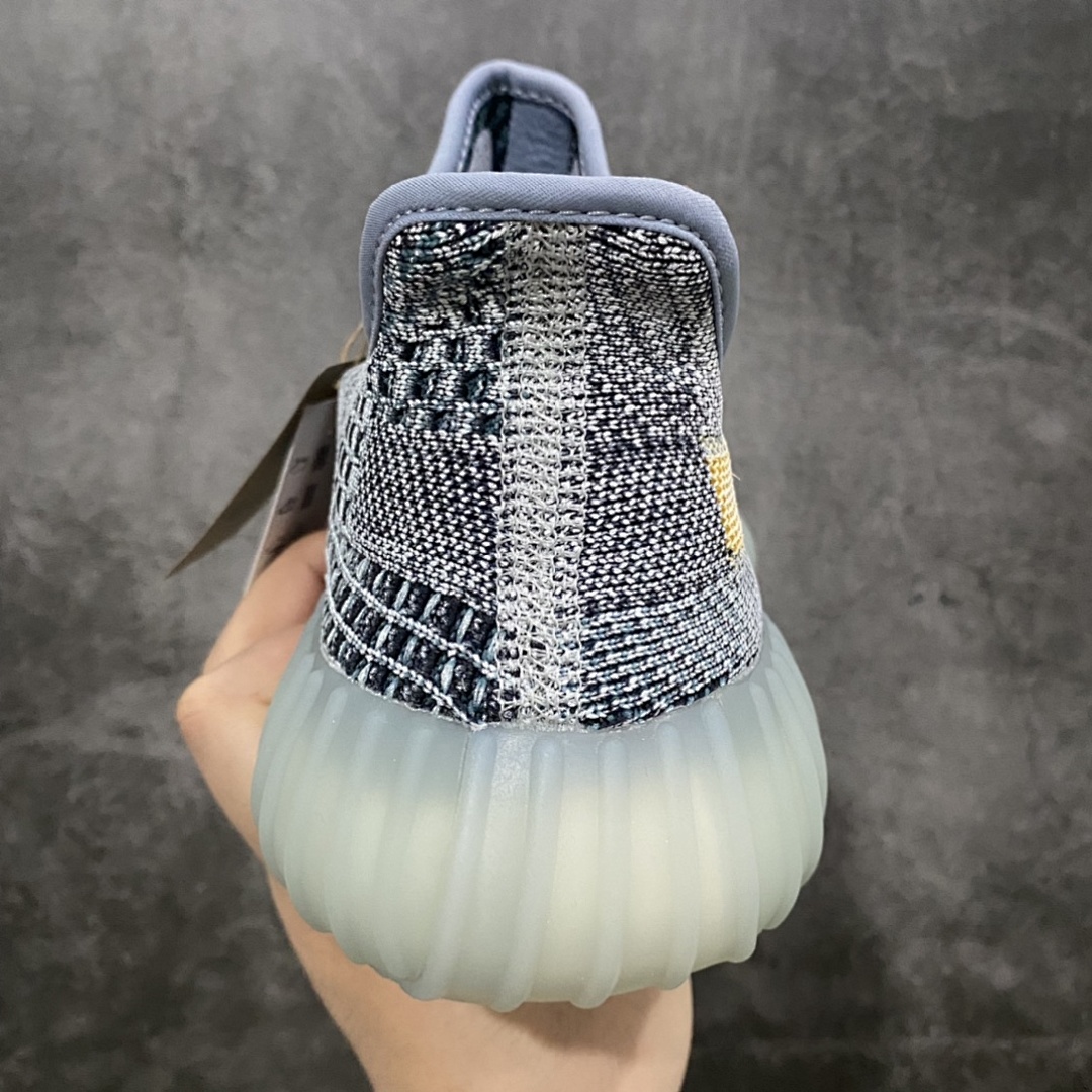 Adidas Yeezy 350 Washed Denim (Blue) - Image 7