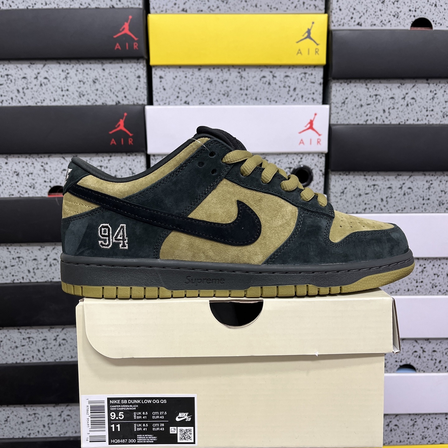 Nike SB Dunk Low Supreme Camper (Green 94) - Image 11