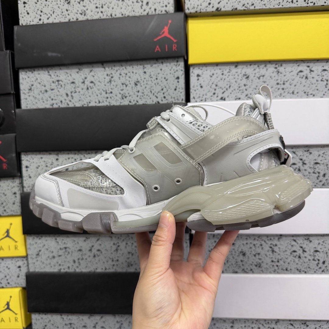 Balenciaga Track - Image 14