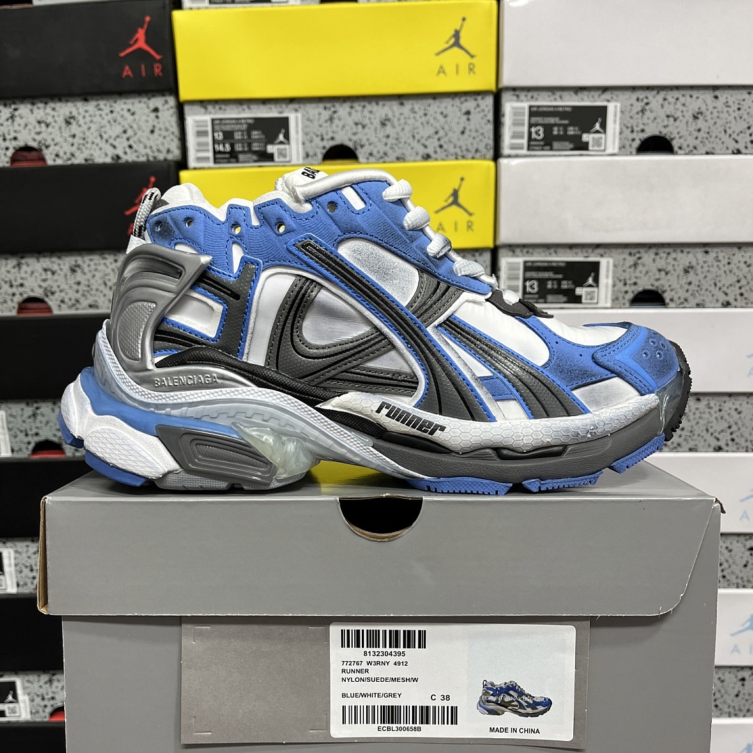 Balenciaga BLCG Runner 7.5