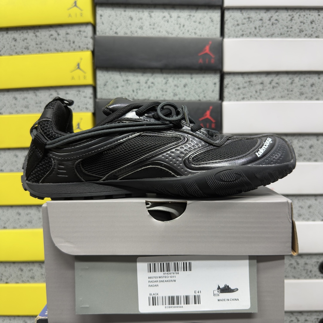 Balenciaga BLCG Radar