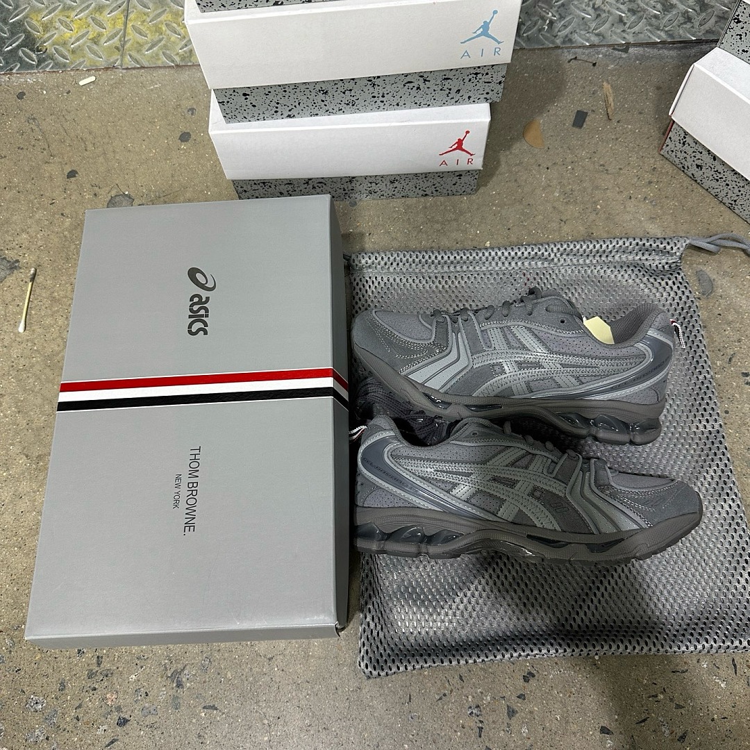 ASICS Gel-Kayano 14 Thom Browne (Grey) - Image 4