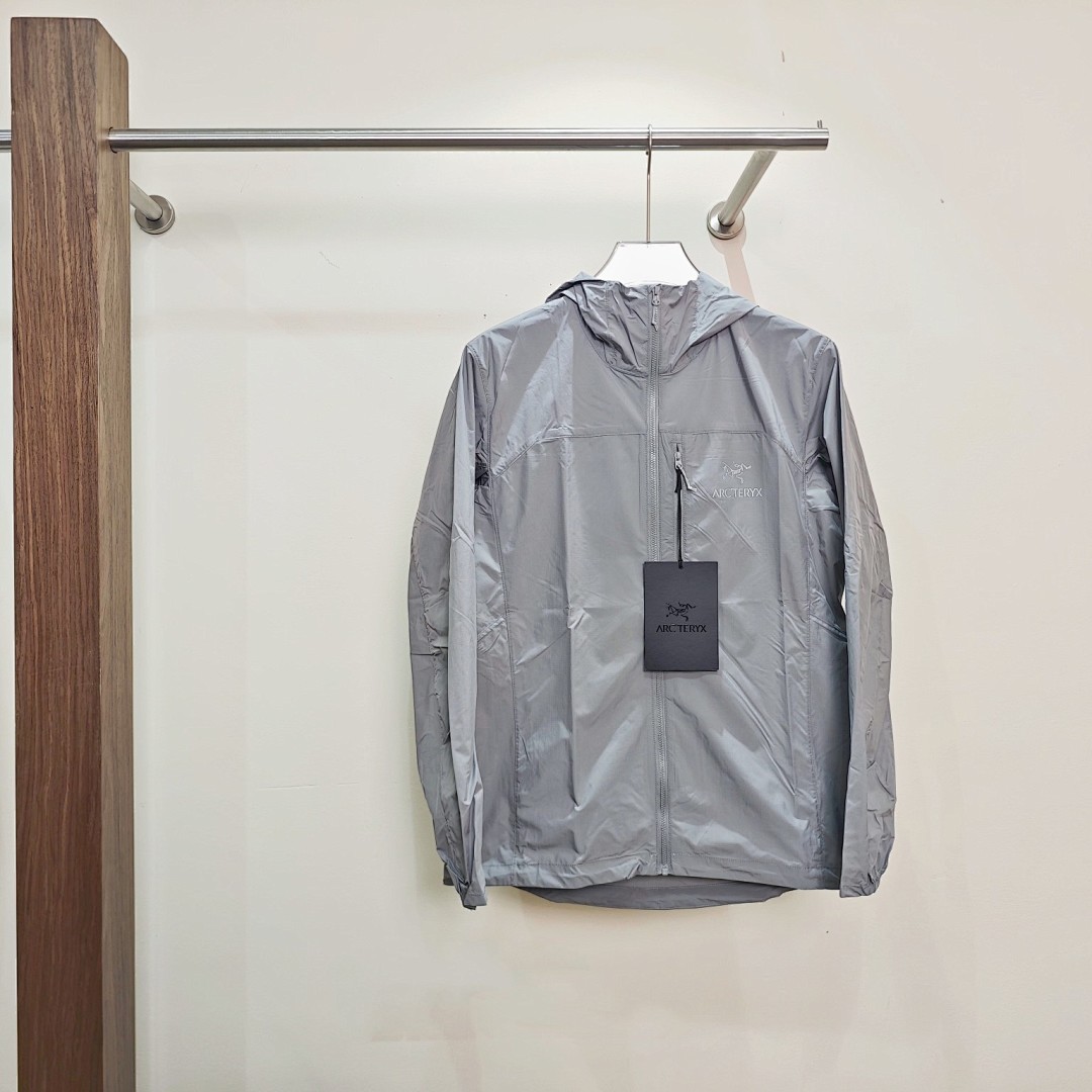 Arc'teryx Squamish Hoodie - Image 44