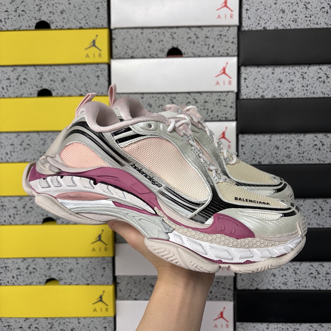 Balenciaga Triple S 2 - Image 8