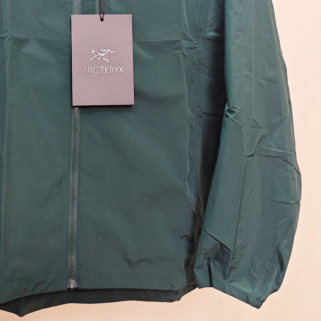 Arc'teryx Squamish Hoodie - Image 36
