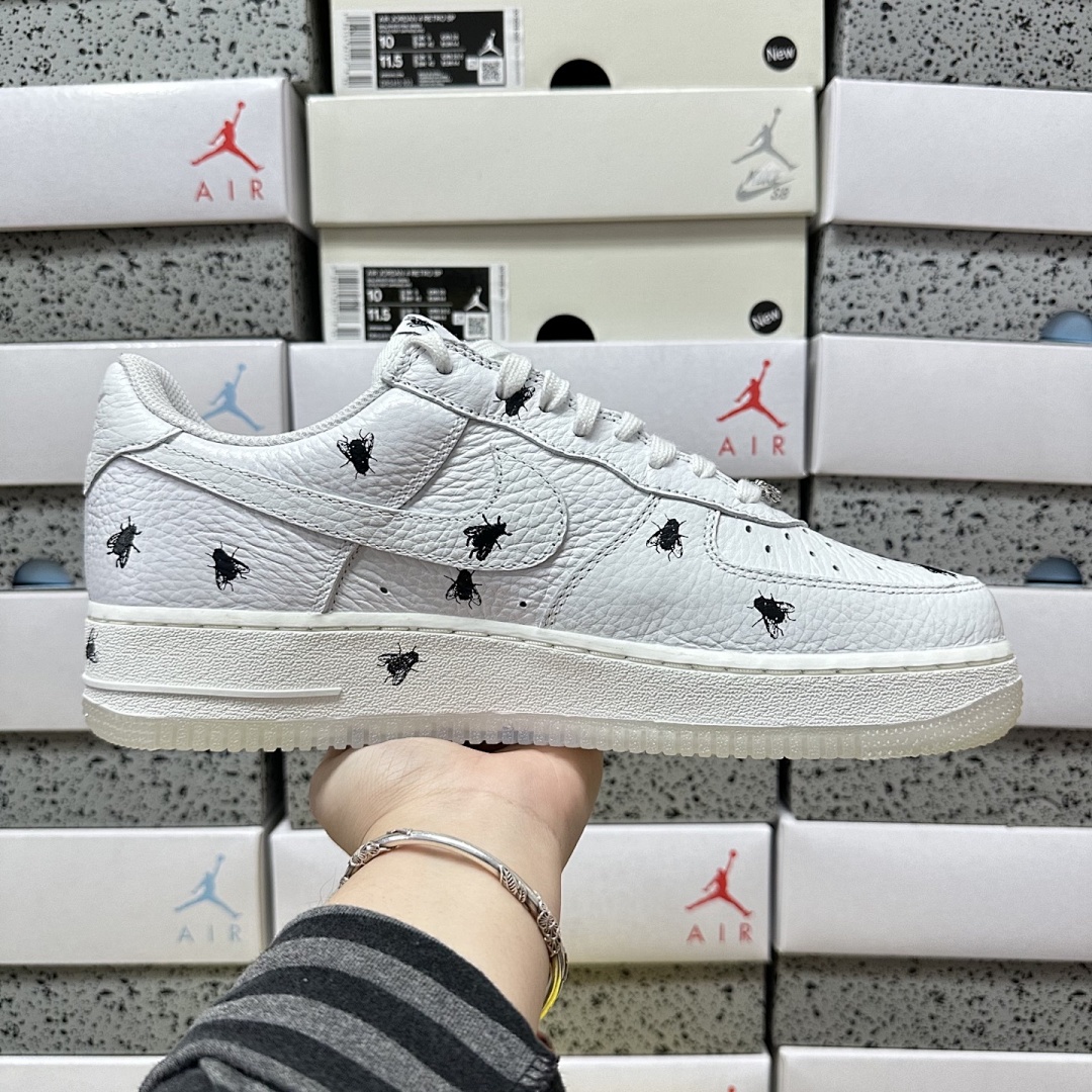 Nike Air Force 1 Low Retro Houseflies - Image 4