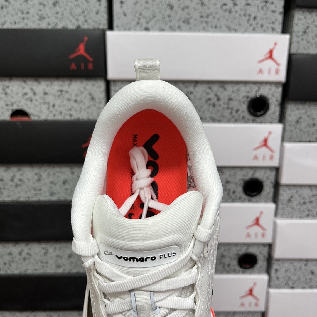 Nike Zoom Vomero - Image 5