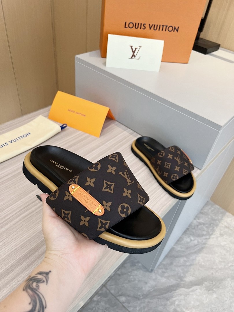 Louis Vuitton Velcro Slippers - Image 4