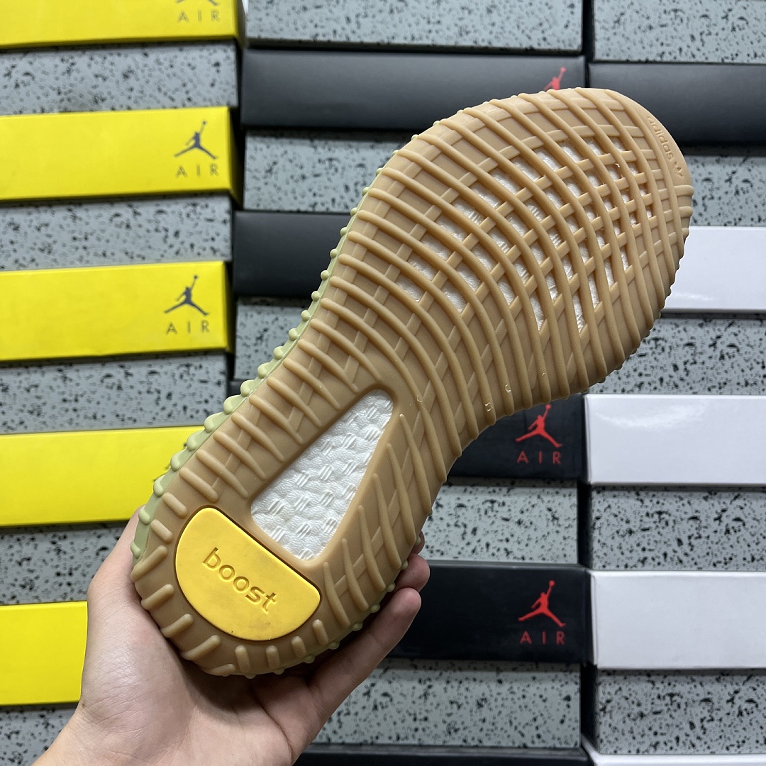 Adidas Yeezy Boost 350 V2 - Image 5