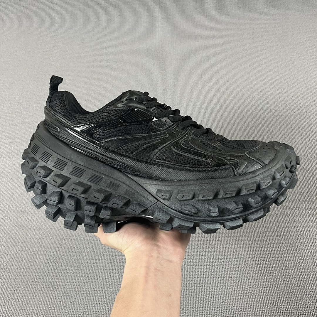 Balenciaga Defender - Image 106
