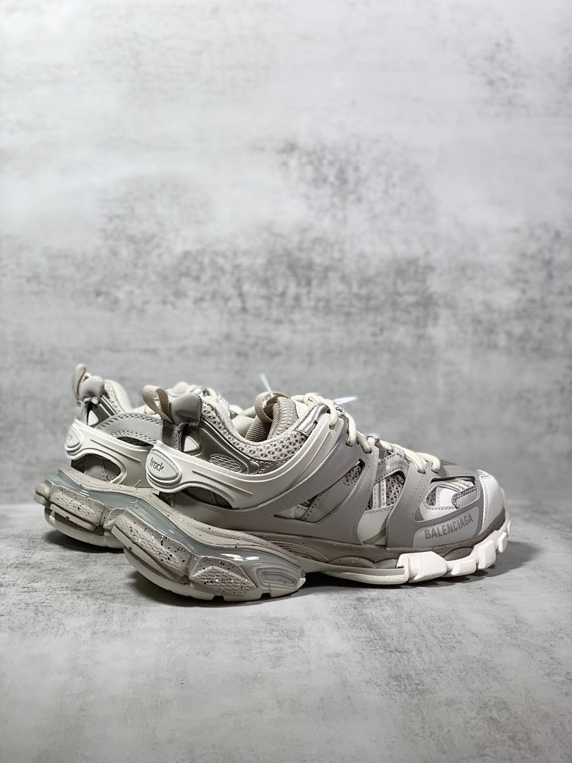 Balenciaga Track - Image 22