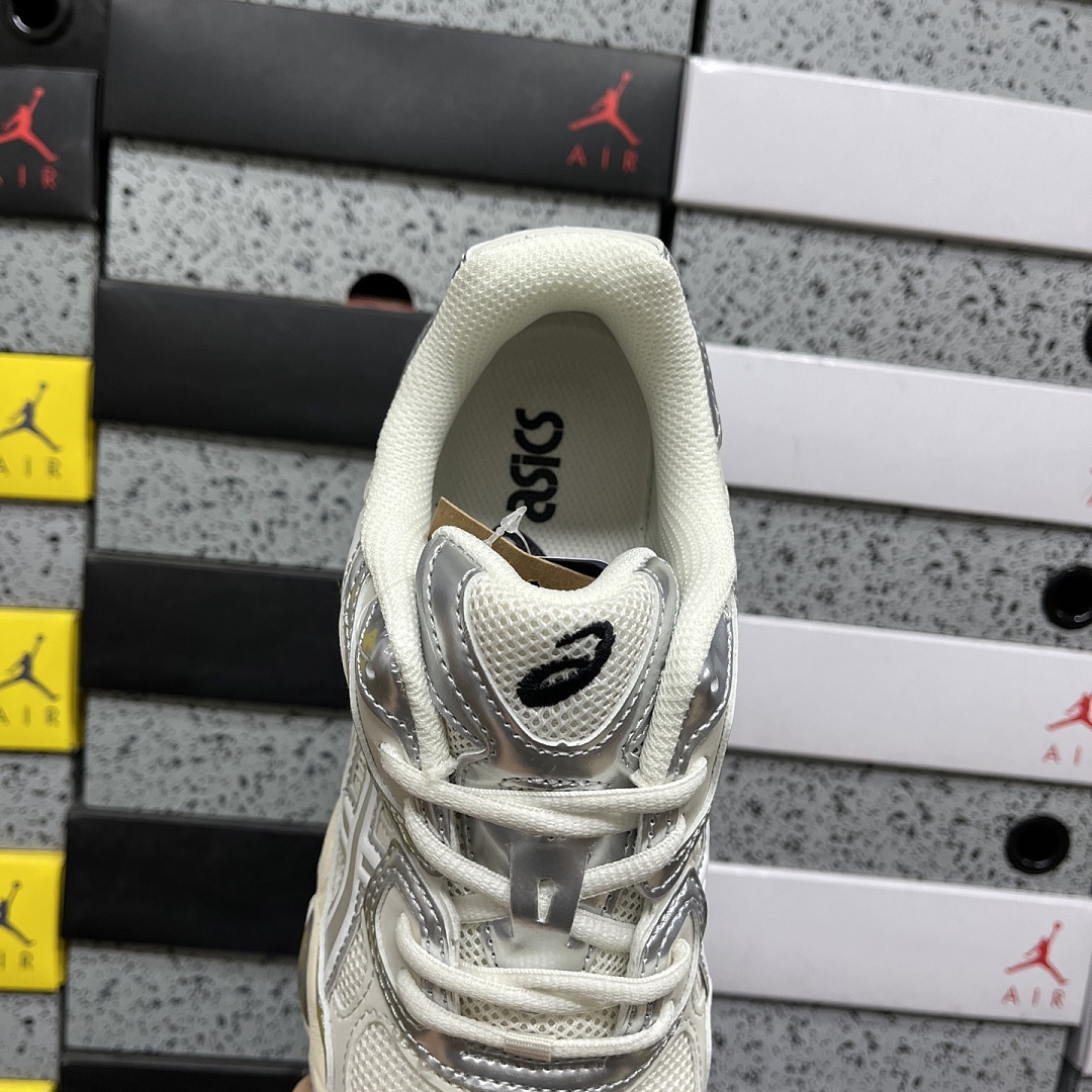 ASICS Gel-NYC Cream Pure Silver 1203A805-101 - Image 4