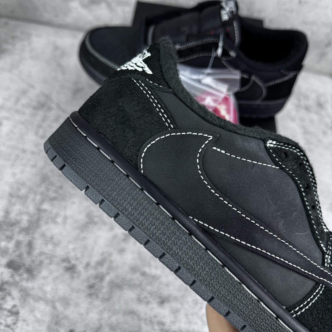 Chanel Jordan 1 Retro Low OG SP Travis Scott Black Phantom - Image 7