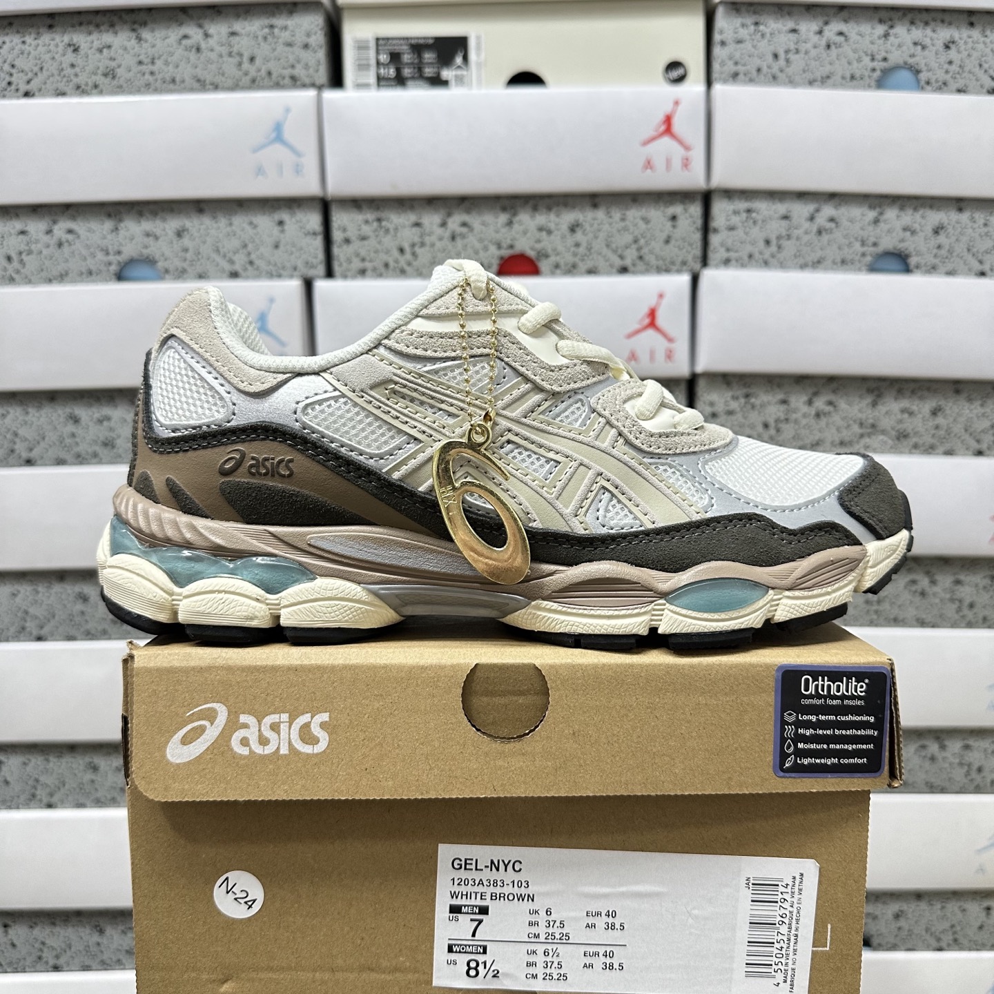 ASICS Gel-NYC Cream 1203A383-103 - Image 11