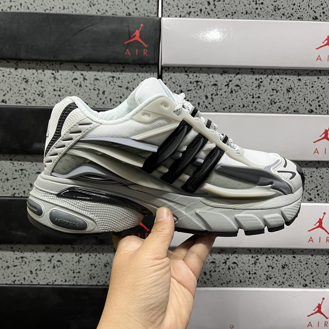 Adidas Adistar Jellyfish Pharrell Williams (Solid Grey Black) - Image 2