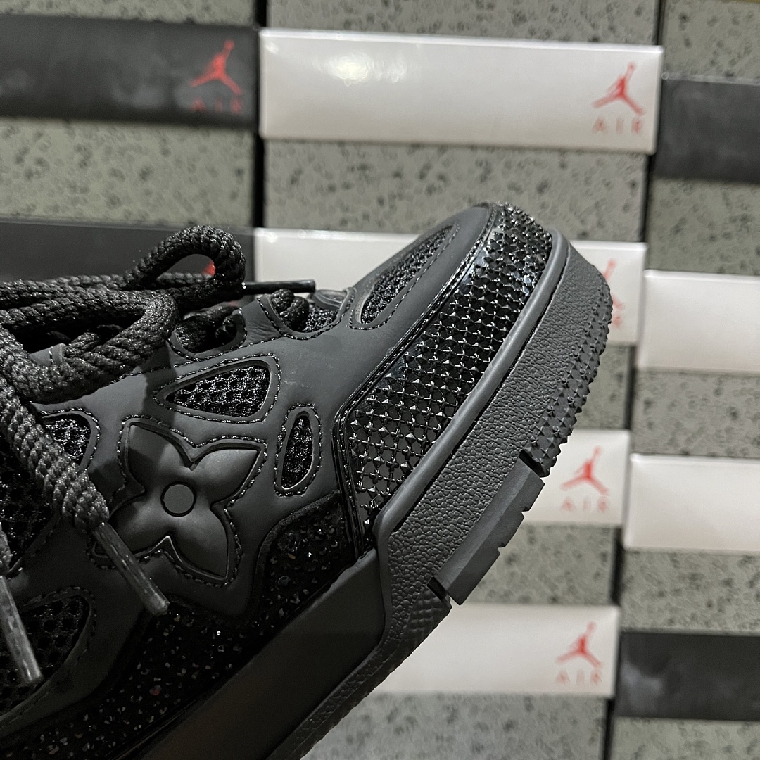 Louis Vuitton Skate Sneaker V3-9 - Image 6