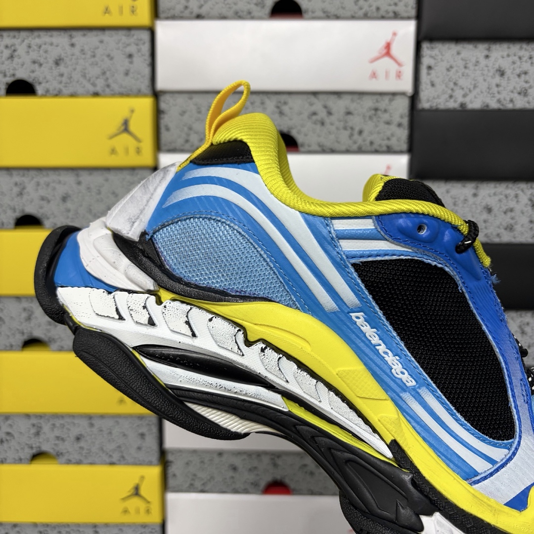 Balenciaga Triple S 2 - Image 2