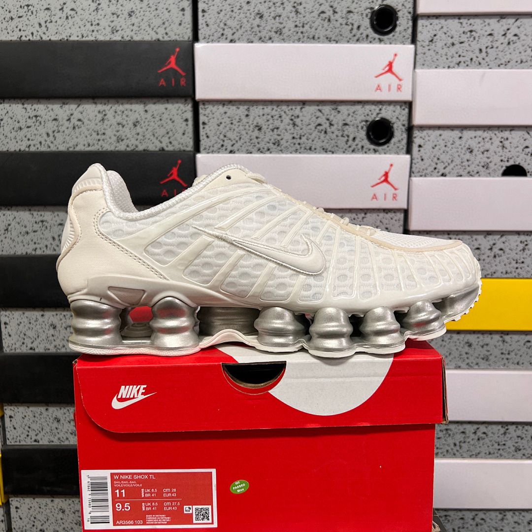 Nike Shox TL (Sail)
