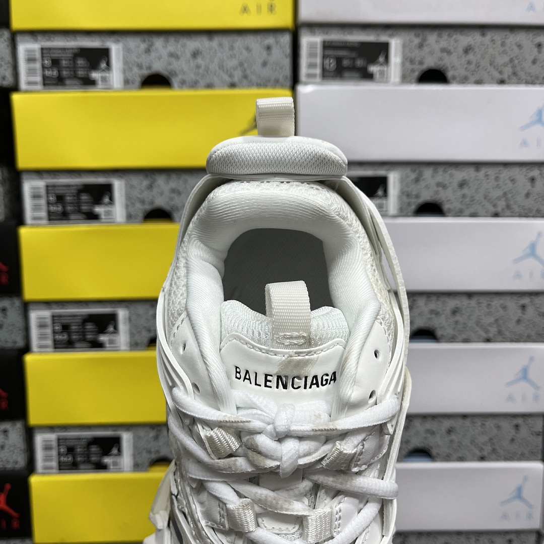 Balenciaga BLCG Track 3.0 - Image 3