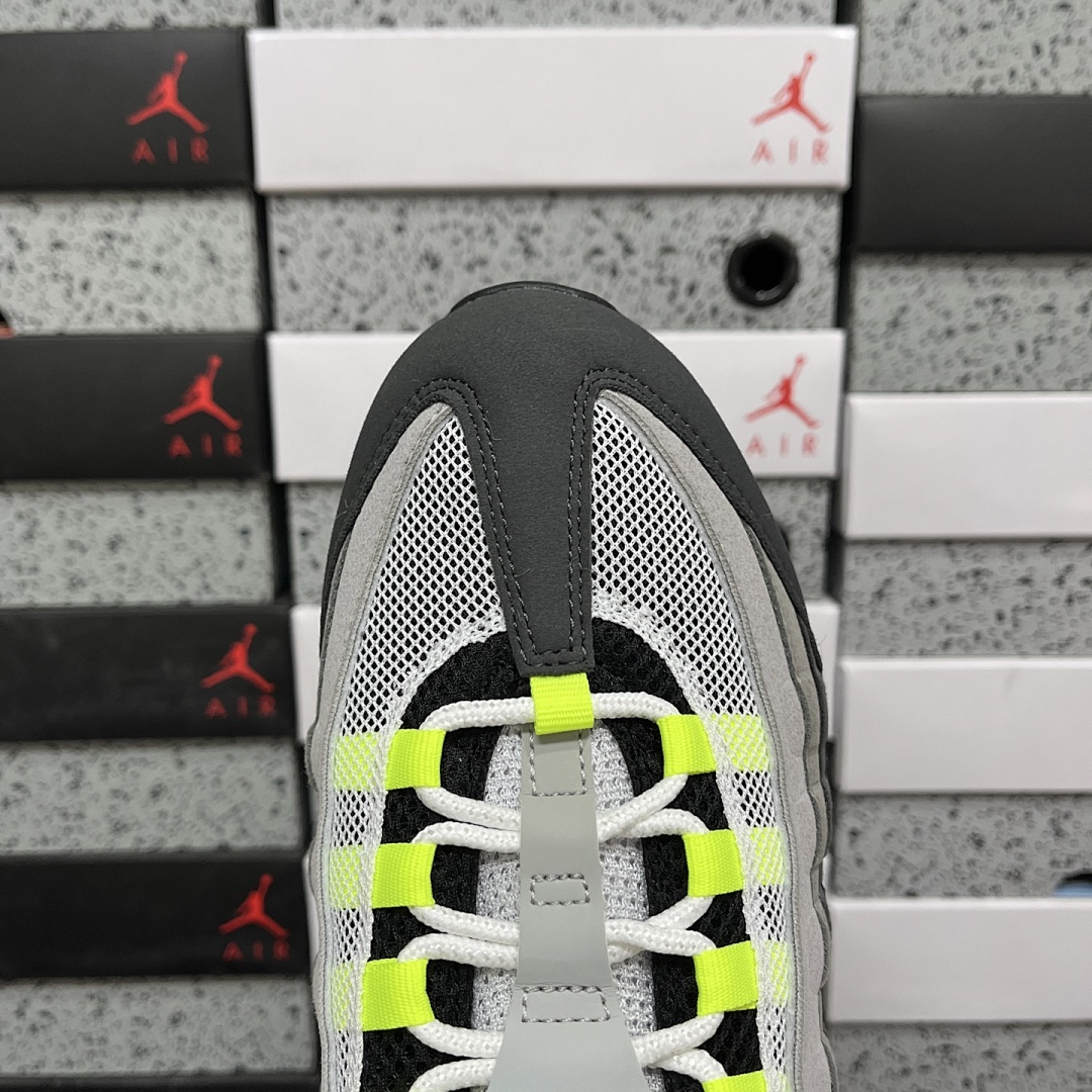 Nike Air Max 95 OG Big Bubble Neon - Image 10